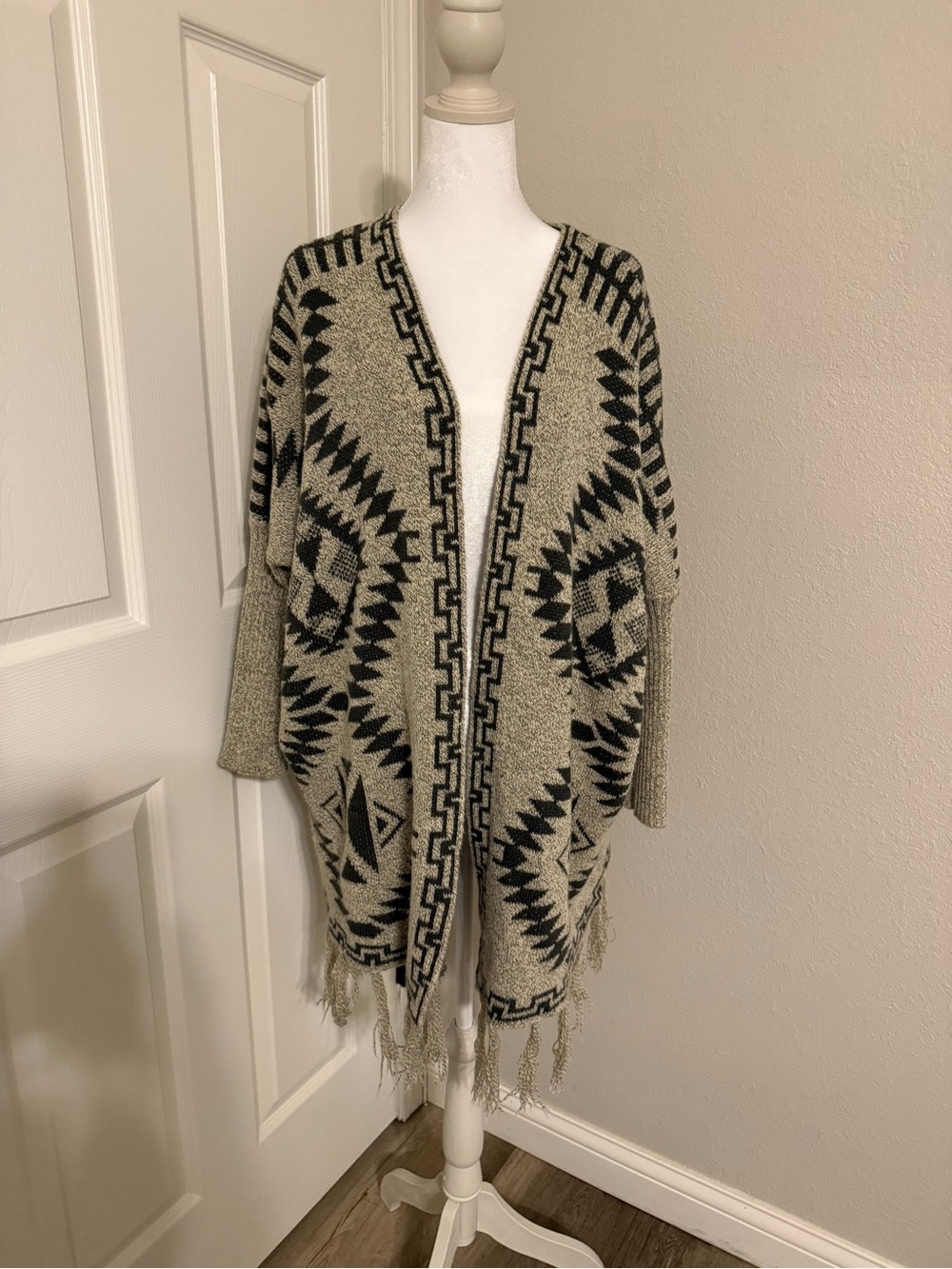 Black & Cream Geometric Open-Front Poncho Sweater